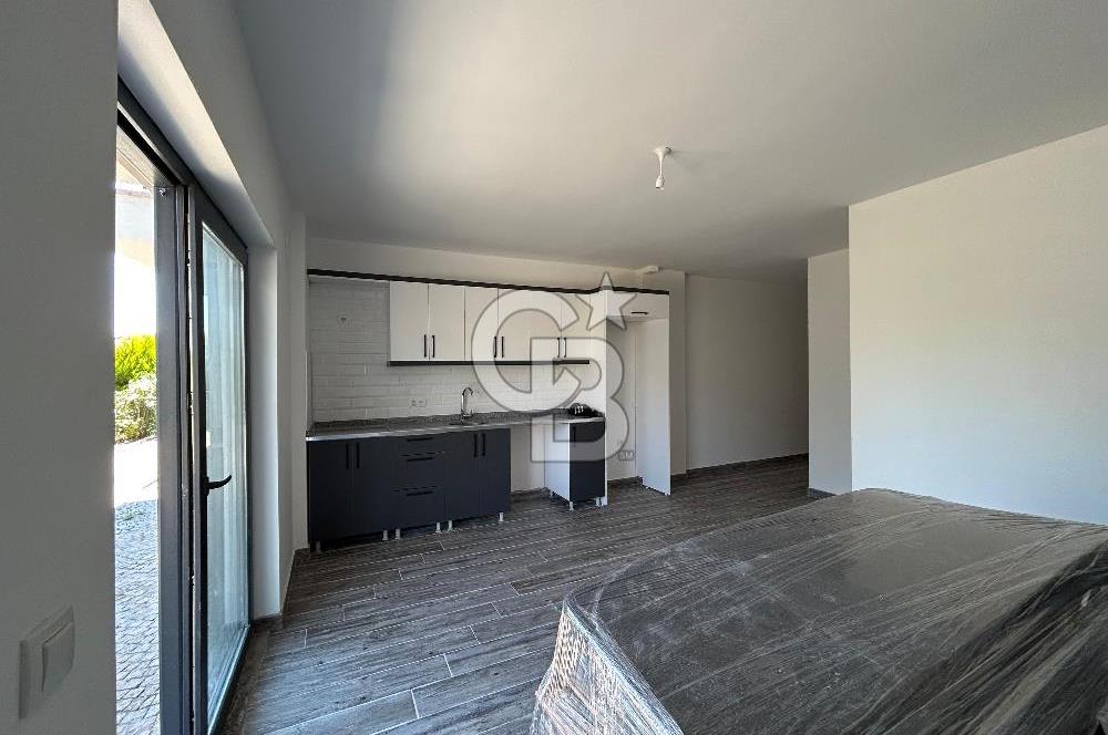 Küçükköy'de Havuzlu Sitede Satılık 2+1 Daireler