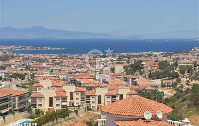YENİ FOÇA'DA DENİZ MANZARALI MÜSTAKİL 4+2 HAVUZLU TRİPLEKS MÜSTAKİL VİLLA