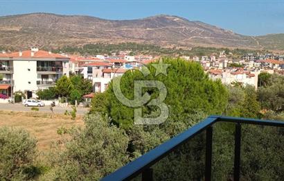 CB iYA'DAN YENİ FOÇA MERKEZDE LÜKS 2+1 KİRALIK DAİRE