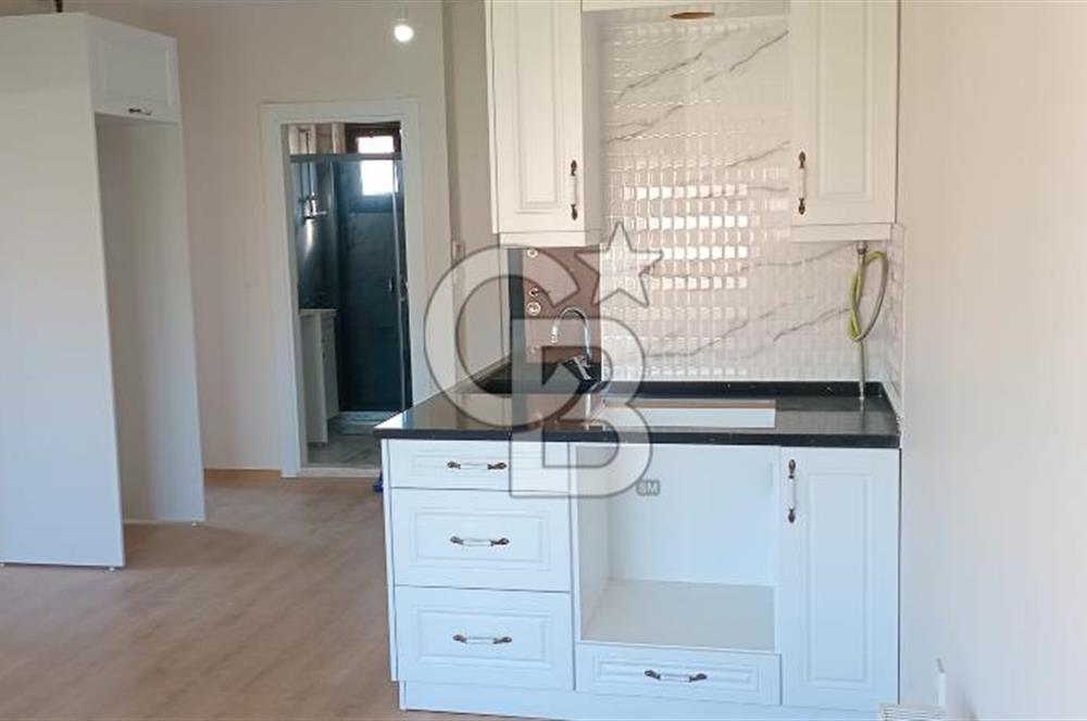 CB iYA'DAN YENİ FOÇA MERKEZDE LÜKS 2+1 KİRALIK DAİRE