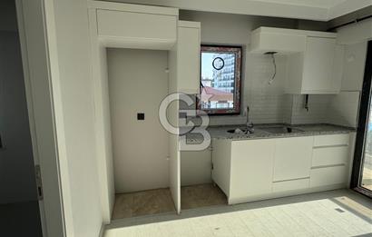 Cumhuriyet Mahallesinde 2+1 Havuzlu Site