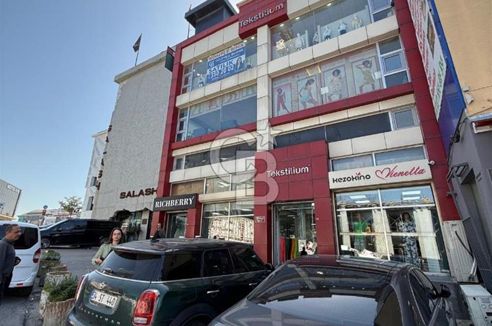 MERTER'İN EN İYİ LOKASYONUNDA ÇİFT CEPHELİ KOMPLE SATILIK BİNA