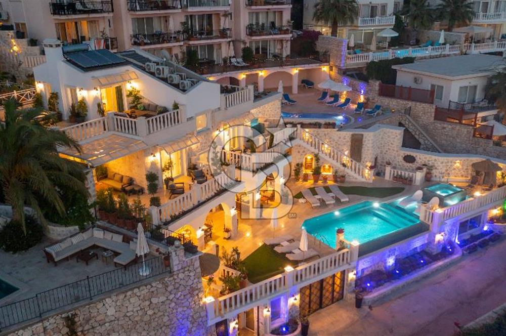 CB GİZ'DEN KAŞ KALKAN KÖMÜRLÜK'DE SATILIK 5+1 LÜKS VİLLA