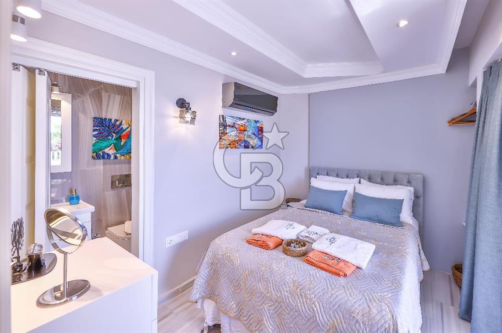 CB GİZ'DEN KAŞ KALKAN KÖMÜRLÜK'DE SATILIK 5+1 LÜKS VİLLA