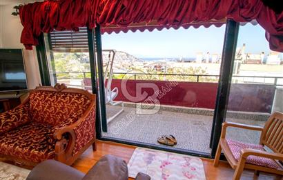 Kuşadası Merkezde Eşyalı Deniz Manzaralı 3+1 Kiralık Daire