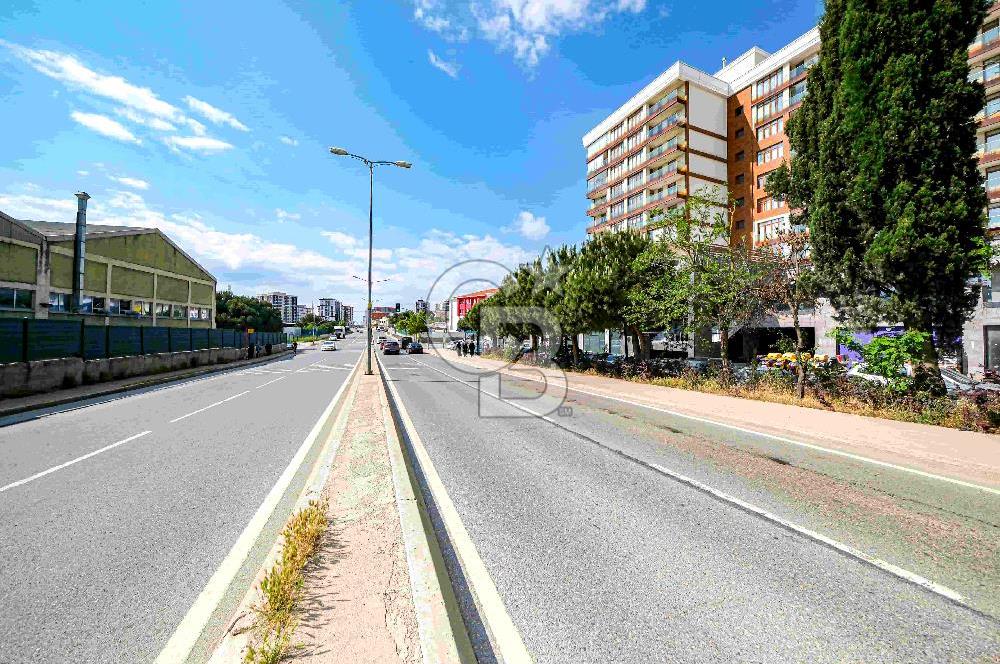 PENDİK AYDOSLAND MİGROS'A KOMŞU 227 M2 NET SATILIK FIRSAT DÜKKAN
