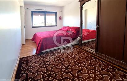 Kuşadası Merkezde Eşyalı Deniz Manzaralı 3+1 Kiralık Daire