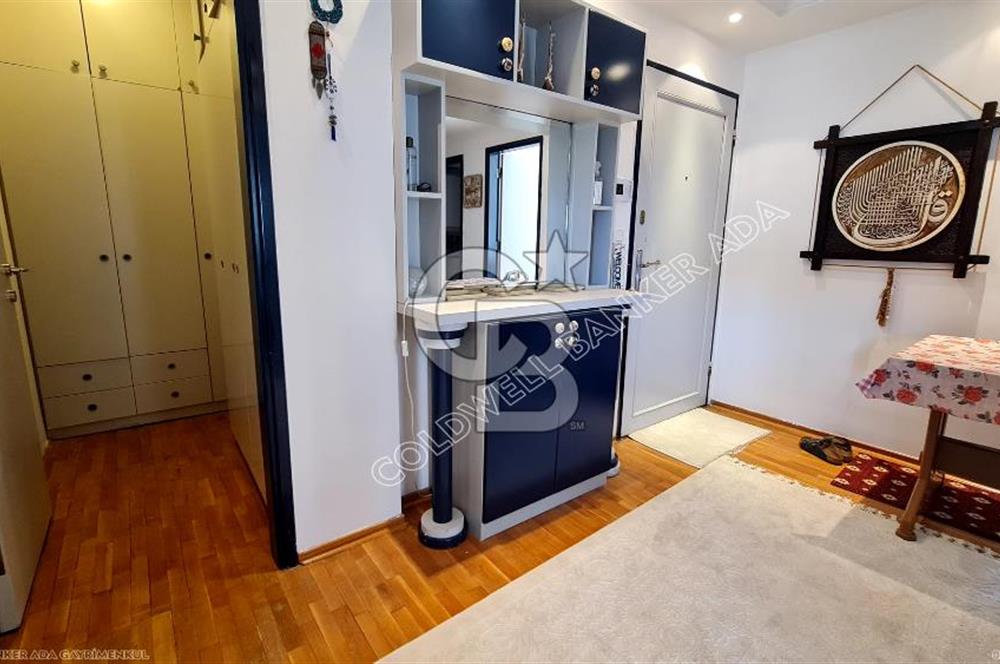 Kuşadası Merkezde Eşyalı Deniz Manzaralı 3+1 Kiralık Daire
