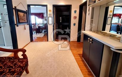Kuşadası Merkezde Eşyalı Deniz Manzaralı 3+1 Kiralık Daire