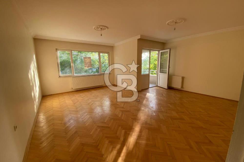 GÜNEY CEPHE İÇİ BOŞ 4 ADET BALKONLU 120MT2 FERAH DAİRE