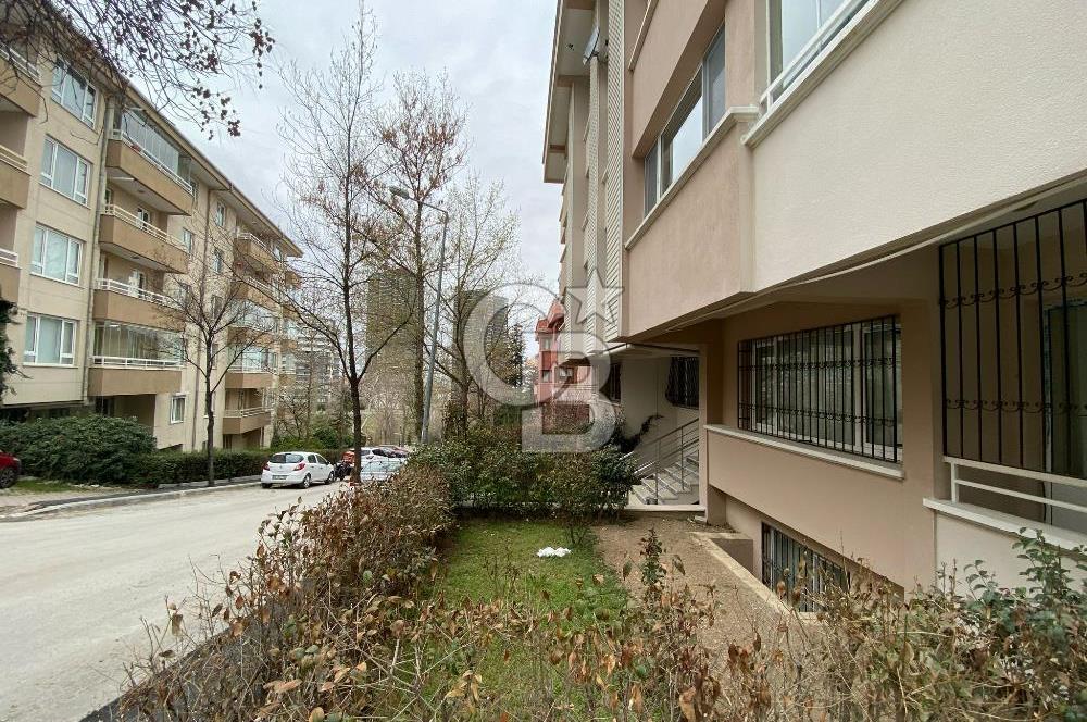 YILDIZEVLERDE 4 ADET BALKONLU GÜNEY CEPHEDE FERAH İÇİ BOŞ DAİRE