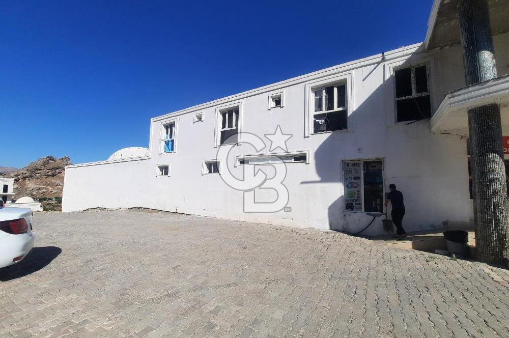DİYARBAKIR / ÇERMİK’TE EŞSİZ YATIRIM FIRSATI – 20 DÖNÜM ARSA ÜZERİNDE HAMAM VE AQUAPARK
