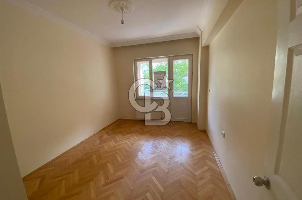 GÜNEY CEPHE İÇİ BOŞ 4 ADET BALKONLU 120MT2 FERAH DAİRE