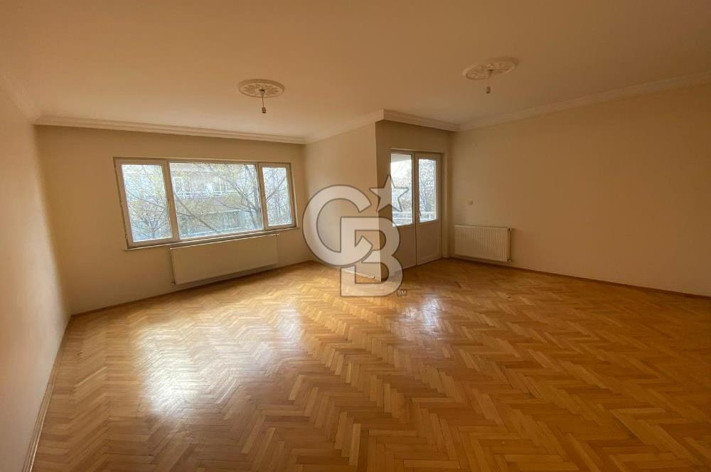 YILDIZEVLERDE 4 ADET BALKONLU GÜNEY CEPHEDE FERAH İÇİ BOŞ DAİRE