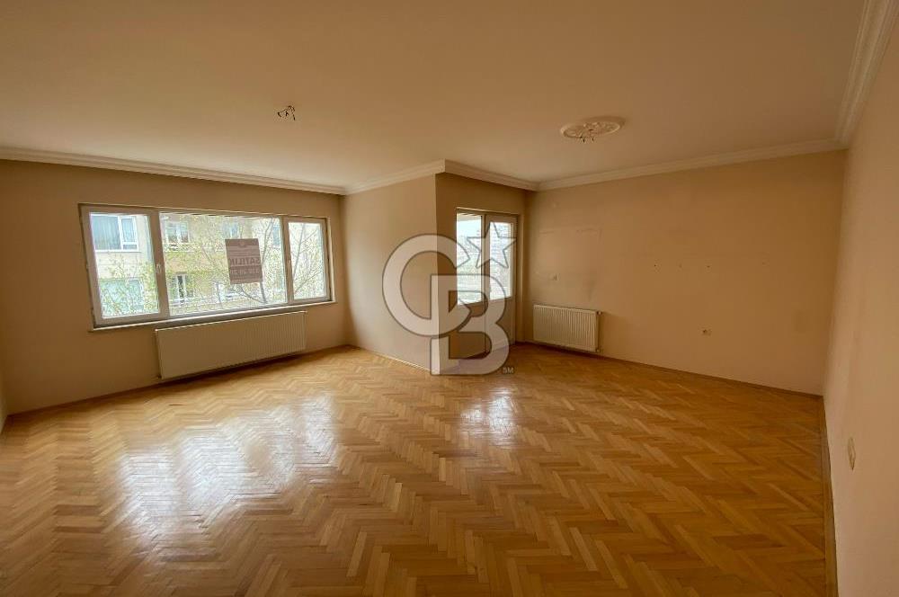 YILDIZEVLERDE 4 ADET BALKONLU GÜNEY CEPHEDE FERAH İÇİ BOŞ DAİRE