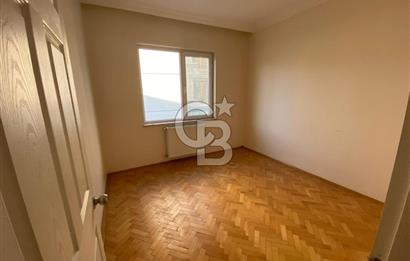 GÜNEY CEPHE İÇİ BOŞ 4 ADET BALKONLU 120MT2 FERAH DAİRE