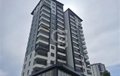 GÜNEŞEVLER DE CADDE ÜZERİNDE HER KAT VE CEPHEDE 3+1 SATILIK DAİRELER