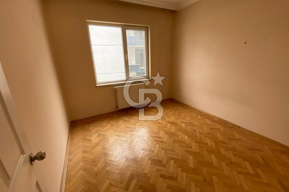 YILDIZEVLERDE 4 ADET BALKONLU GÜNEY CEPHEDE FERAH İÇİ BOŞ DAİRE