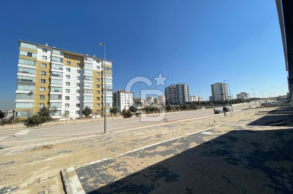 AYYILDIZ MAHALLESİNDE SATILIK SIFIR DÜKKAN 170MT2 CADDE ÜZERİ