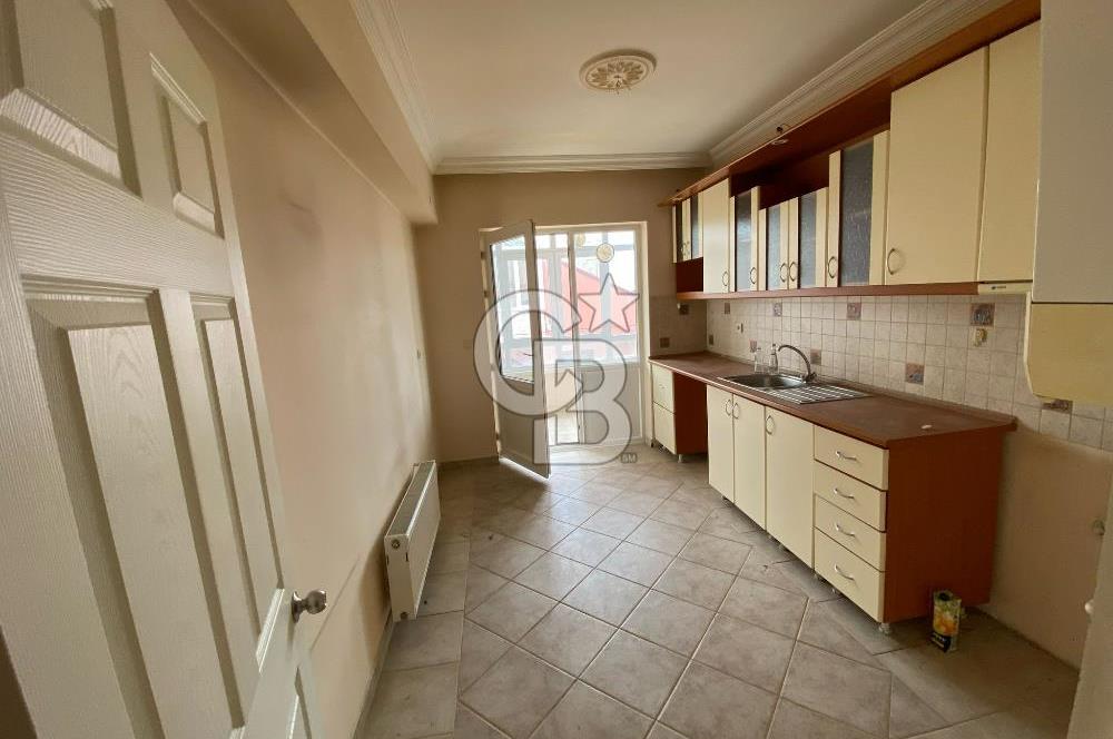 YILDIZEVLERDE 4 ADET BALKONLU GÜNEY CEPHEDE FERAH İÇİ BOŞ DAİRE