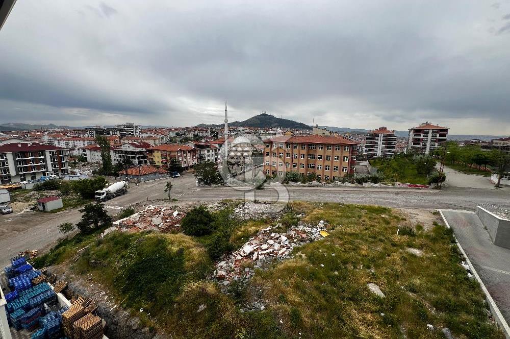 Altındağ Feridun Çelik Mah. Cadde Üzeri Full Yapılı Üst Kat 3+1