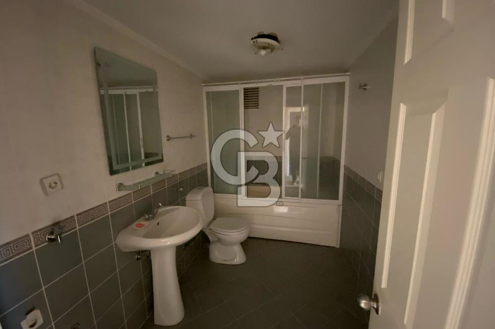 YILDIZEVLERDE 4 ADET BALKONLU GÜNEY CEPHEDE FERAH İÇİ BOŞ DAİRE