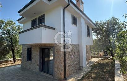 TAM MÜSTAKİL VİLLA 4+1