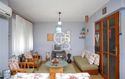 Eski Foça Merkezde Satılık 2+1 Daire