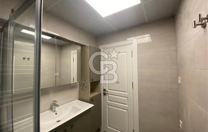 Girne Bulvarı Üzerinde Satılık 2+1 Tadilatlı Asansörlü Daire
