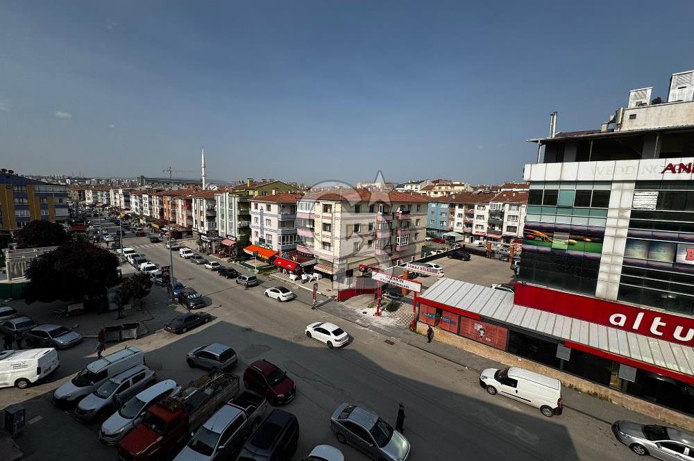 TREN İSTASYONUNA 750 mt/PİYADE MH'DE/3+1 110 MT2 YAPILI SATILIK