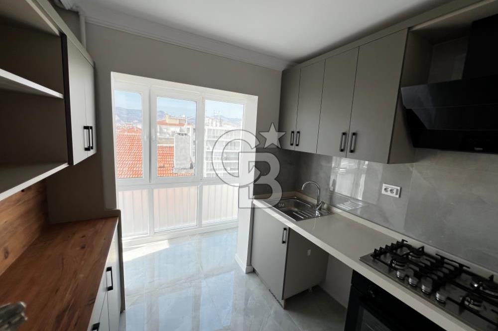 Girne Bulvarı Üzerinde Satılık 2+1 Tadilatlı Asansörlü Daire