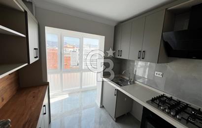 Girne Bulvarı Üzerinde Satılık 2+1 Tadilatlı Asansörlü Daire
