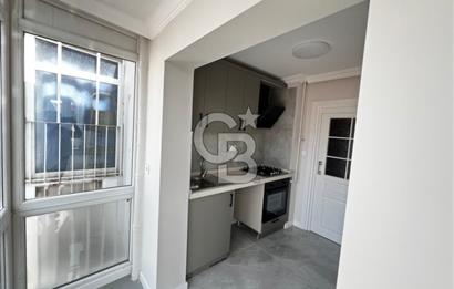 Girne Bulvarı Üzerinde Satılık 2+1 Tadilatlı Asansörlü Daire