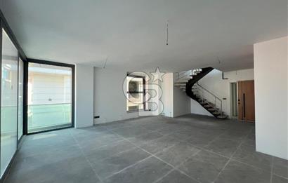 MUSTAFA KEMAL MAH.MAİDAN KARŞISI 1600M2 KİRALIK DÜKKAN