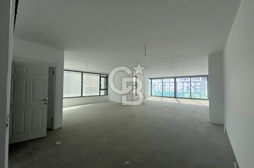 MUSTAFA KEMAL MAH.MAİDAN KARŞISI 1600M2 KİRALIK DÜKKAN