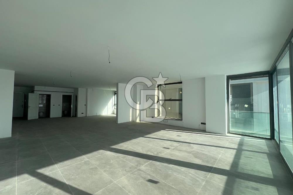 MUSTAFA KEMAL MAH.MAİDAN KARŞISI 1600M2 KİRALIK DÜKKAN