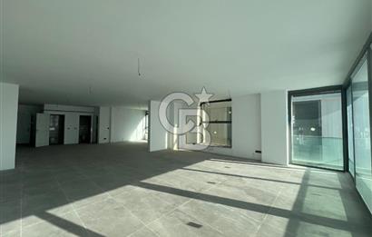 MUSTAFA KEMAL MAH.MAİDAN KARŞISI 1600M2 KİRALIK DÜKKAN