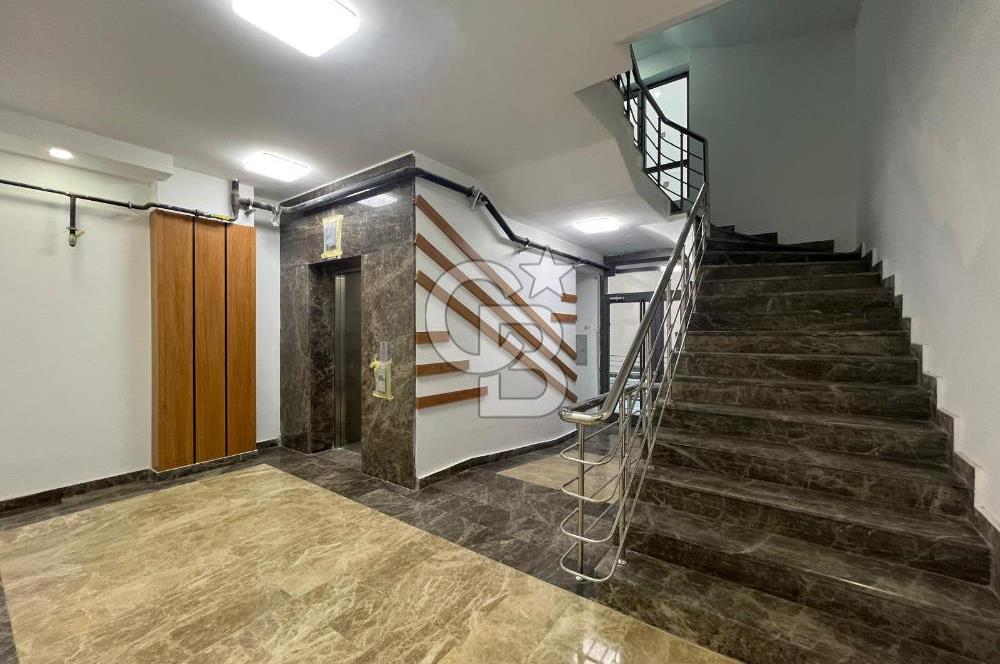 MUSTAFA KEMAL MAH.MAİDAN KARŞISI 1600M2 KİRALIK DÜKKAN