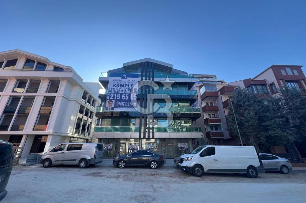 MUSTAFA KEMAL MAH.MAİDAN KARŞISI 1600M2 KİRALIK DÜKKAN