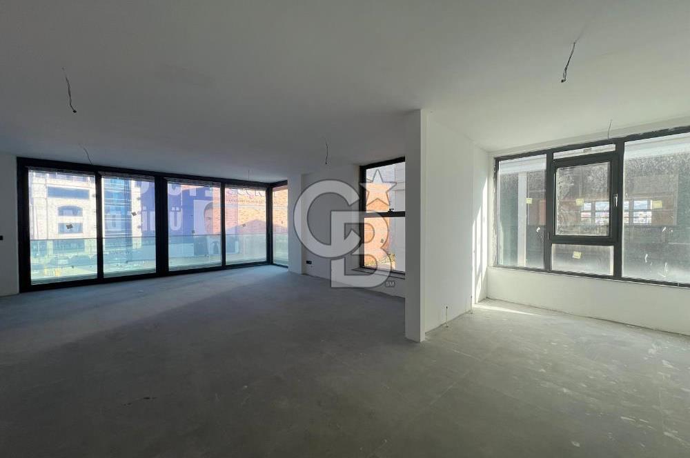 MUSTAFA KEMAL MAH.MAİDAN KARŞISI 1600M2 KİRALIK DÜKKAN