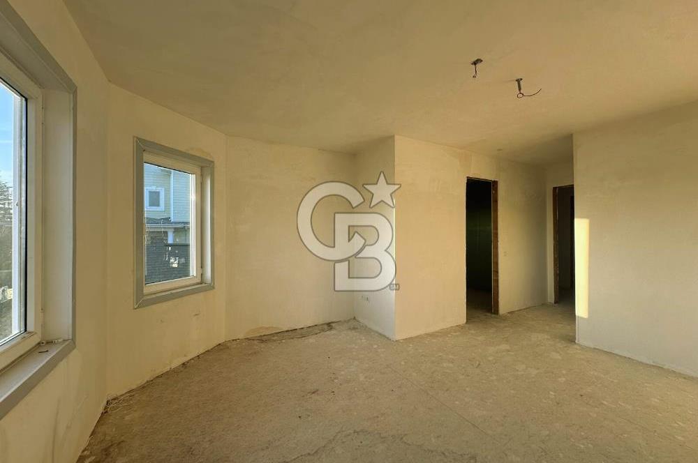 Gölbaşı Turkuaz Sitesinde 340 m² Natamam 5+2 Villa