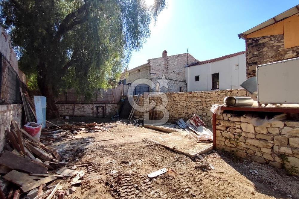 URLA SANAT SOKAĞINDA BULUNMASI ZOR OLAN SATILIK ARSA FIRSAT I!!