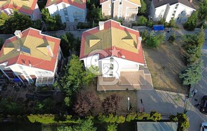 PANORAMİK DOĞA MANZARALI/550 M2/3 BANYOLU/ MÜSTAKİL LÜKS VİLLA