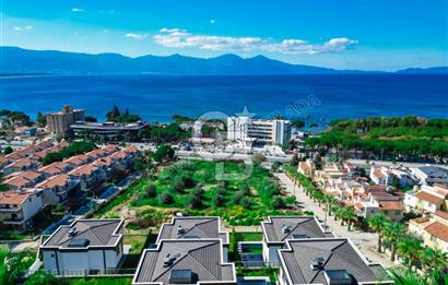 Kuşadası Merkezde Deniz Manzaralı Akıllı Ev Sistemli Lüks Villa