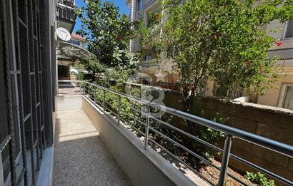 Ayvalık 150 Evler Mahallesi Merkeze Yakın 3+1 Bahçe Kullanımlı