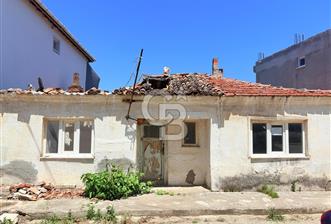 ÇARDAK MERKEZDE, DENİZE 350 METRE MESAFEDE 3 KAT İMARLI SATILIK ARSA!