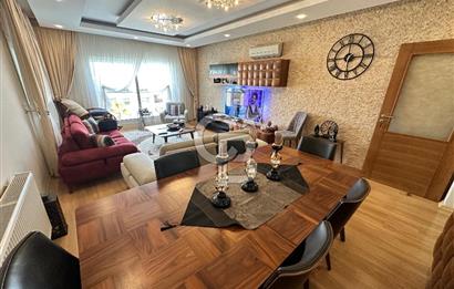 Gaziemir Mimoza Park Sitesinde Satılık Daire