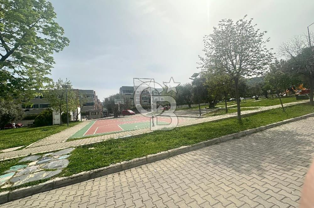 Gaziemir Mimoza Park Sitesinde Satılık Daire