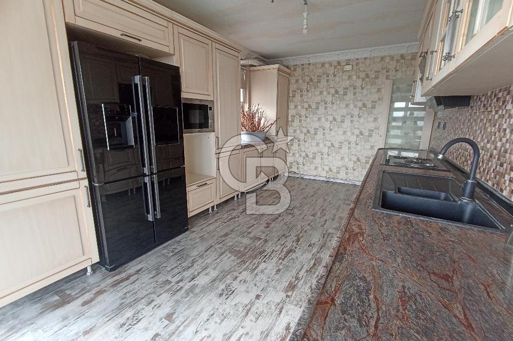 ATLANTİS CITY'DE EŞSİZ KONUM VE CEPHEDE SATILIK ARAKAT 3+1 DAİRE