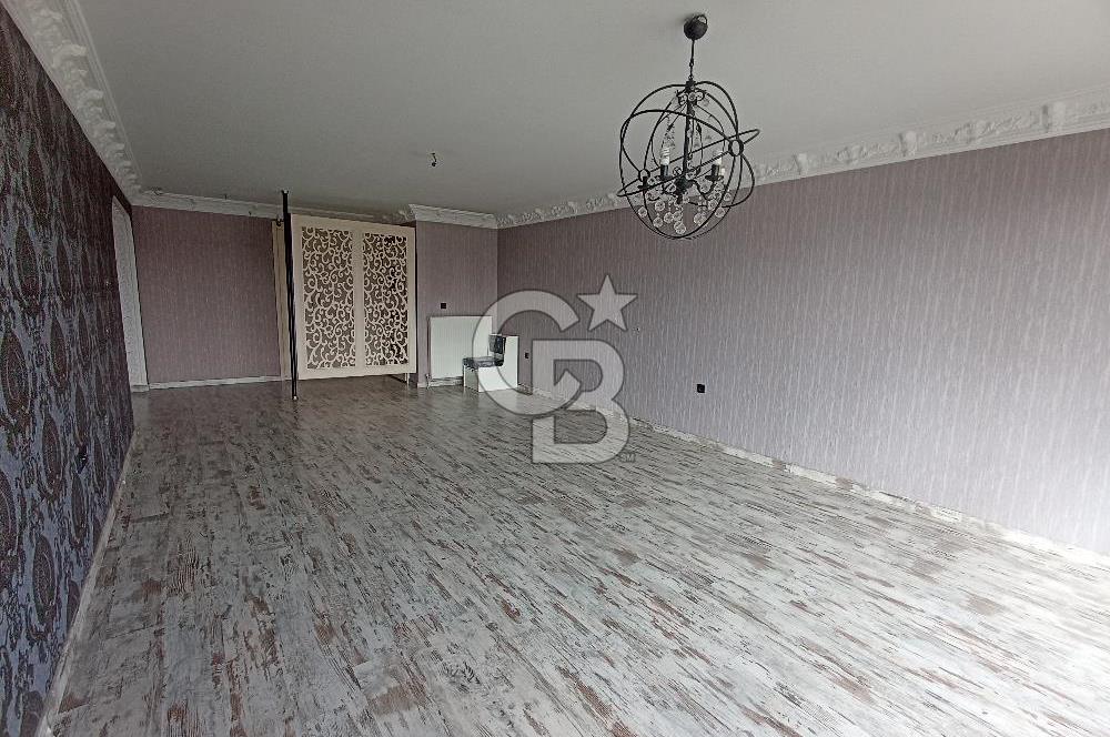 ATLANTİS CITY'DE EŞSİZ KONUM VE CEPHEDE SATILIK ARAKAT 3+1 DAİRE